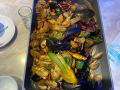 -小鱼儿海鲜港(新村十区店)