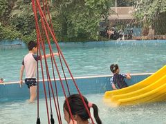 -龙脉温泉室内游泳馆