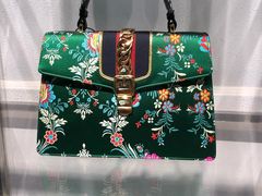 -Gucci(首创奥特莱斯店)