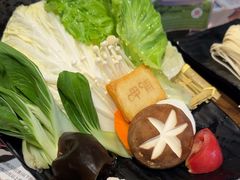 -呷哺呷哺 小火锅 (浦东新欧尚超市店)