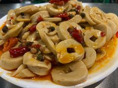 麻辣面筋-梁老三麻辣鸡头总店