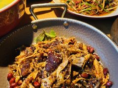 -吃饭皇帝大土家民族菜(正大广场店)