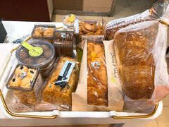 -三色鸽西饼店(黄河路店)