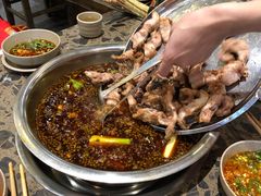 -肖肖酸萝卜鱼火锅(总店)