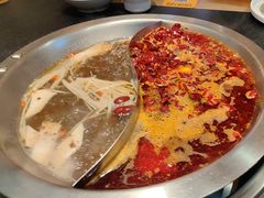 -沸炉重庆老火锅(军事博物馆店)