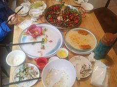 -小厨子私房菜·云南美食店