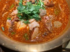 -张翻越·川渝冒菜·武汉黑鸭煲(城北万象城店)