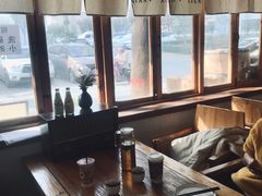 -猫爷的腔调·黔小馆(交大医学住宅区店)