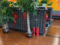 餐具摆设-江湖水乡铁锅炖魚(周庄嘉园店)