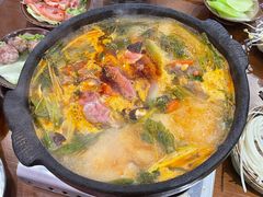 -黔有有贵州酸汤夺夺粉火锅(五味十字店)