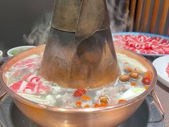 -东来顺铜锅炭火涮肉(上地华联店)