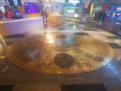 -鹿客西街(欧乐时尚广场店)