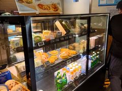 -星巴克(西藏路店)