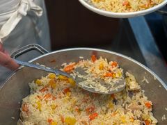 -汗腾格里·风味餐厅(新疆驻京办店)