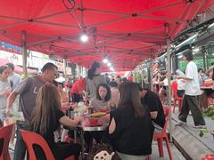 -黄亚华小食店(Jalan Alor)