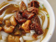 牛腩拼猪肠粉-海幢瑞芳饮食店