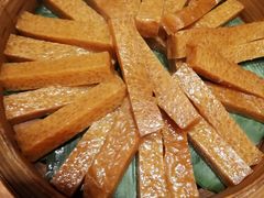 -野山舂·贵州现舂酸汤火锅(鸿通城店)