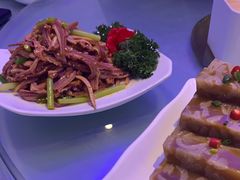 -尚帝美食城(八號院·牡丹公园店)