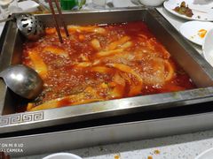 -万家红火锅(绵竹店)
