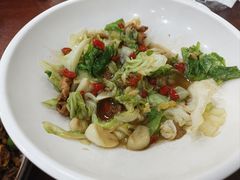 -湖南人家湘菜馆(镇江路店)