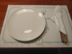 餐具摆设-Deer Park鹿园西餐(仁恒置地广场店)