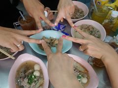 -榮泰米粉湯(Left Shop)