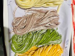 手工五彩面-北门涮肉·铜锅涮肉(南锣鼓巷店)