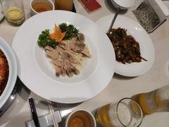 -满江红四季餐厅 · 国家五钻级酒家(新纪元大酒店店)