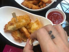 -上海滴水湖皇冠假日酒店