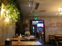 大堂-万记麻辣烫国展总店