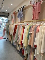 -一揽芳华汉服旗袍体验馆(拙政园店)