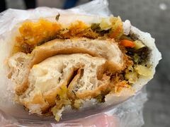 -上海虹口糕团(福州路店)