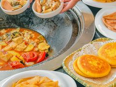 -老刘生态大鱼坊铁锅炖鱼(赛马场店)