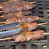 🔥 这家烤肉周五中午咋也这么多人