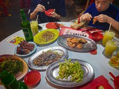 -黄亚华小食店(Jalan Alor)
