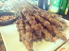 -乌托邦轰趴日租聚会别墅(先生的院子店)