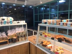 面包甜点陈列柜-THEME祖提(三峡广场店)