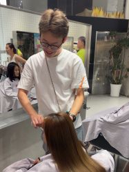 -109美发沙龙