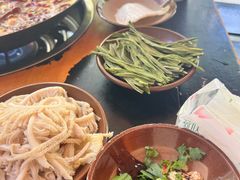 -黄潇洒老火锅(九眼桥宏济巷店)