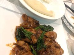 -梅龙镇酒家(南京西路总店)