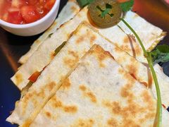 -鲨鱼美式餐厅酒吧Sharky