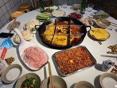 -岗上渣渣老火锅(两路口店)