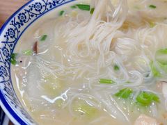 海鲜煮米粉-一路飘香面馆