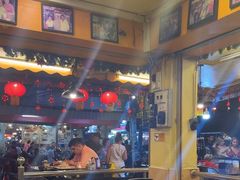 -J Daeng Seafood
