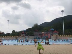 -汤山欢乐水世界
