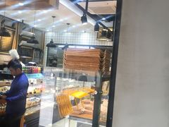 面包甜点陈列柜-依茉朵(锦秋新天地店)