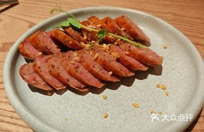 Charcoal-Grilled Black Pepper Sausage
