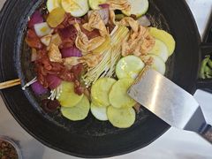 -凉都青瓦房烙锅(清镇中环国际店)