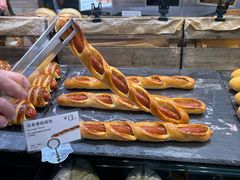 -巴黎贝甜(大宁国际商业广场店)