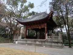 -汇龙潭